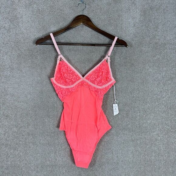 HAH‎ by Free People Bust Out Bodysuit Size Medium Fried Salmon Lace Mesh Top NEW - Picture 3 of 11